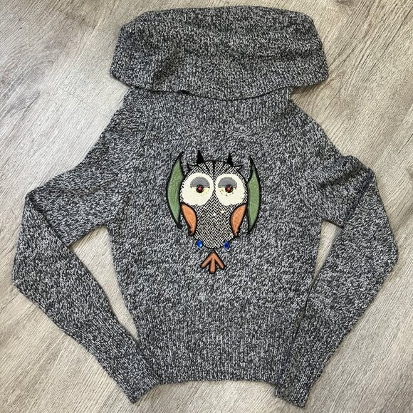 Jorya Alpaca Wool Owl Turtleneck Sweater - Picture 1 of 8